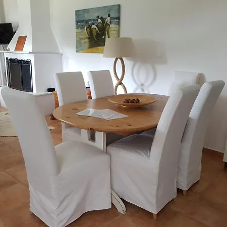 Niki Villa *